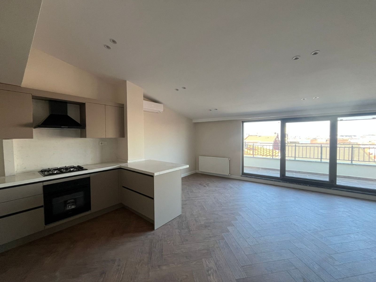 BOZKURT CADDESİNDE 3+1 ASANSÖRLÜ DUBLEX SIFIR LUKS DAİRE Şişli satılık daire vizyon gayrimenkul fırsat
