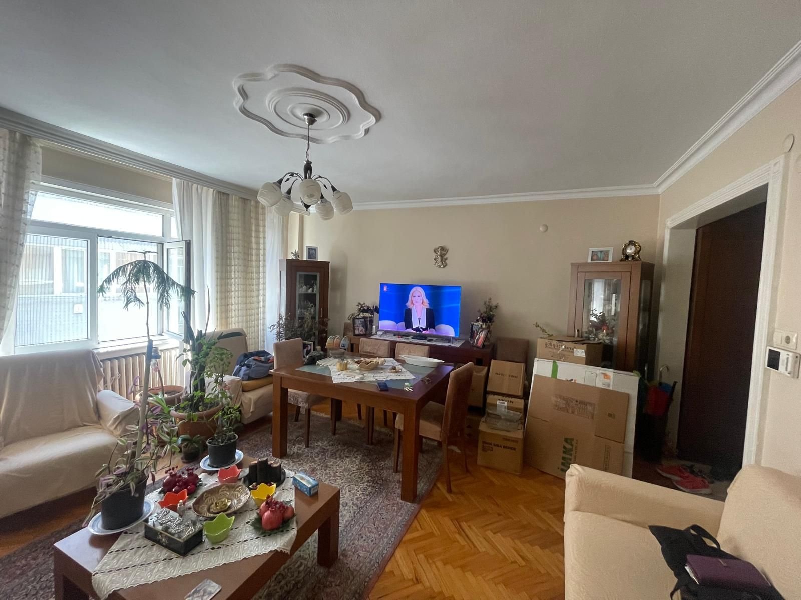 3+1 Flat Close to Metro on Bozkurt Street Şişli satılık daire vizyon gayrimenkul fırsat