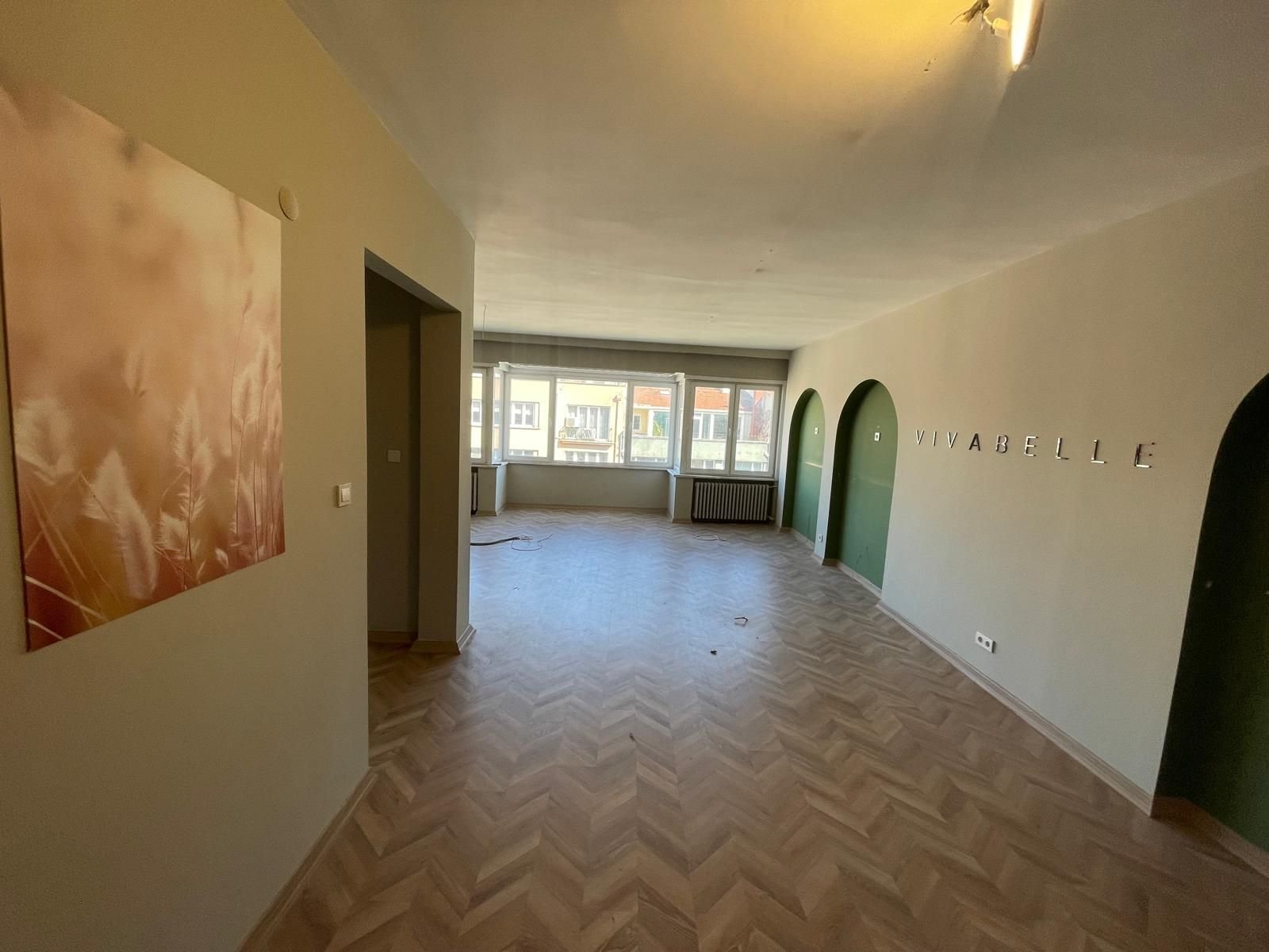 NİŞANTAŞI VALİKONAĞI'NDA 150m² ASANSÖRLÜ HEM KONUT HEM OFİSE UYGUN Şişli kiralık daire vizyon gayrimenkul