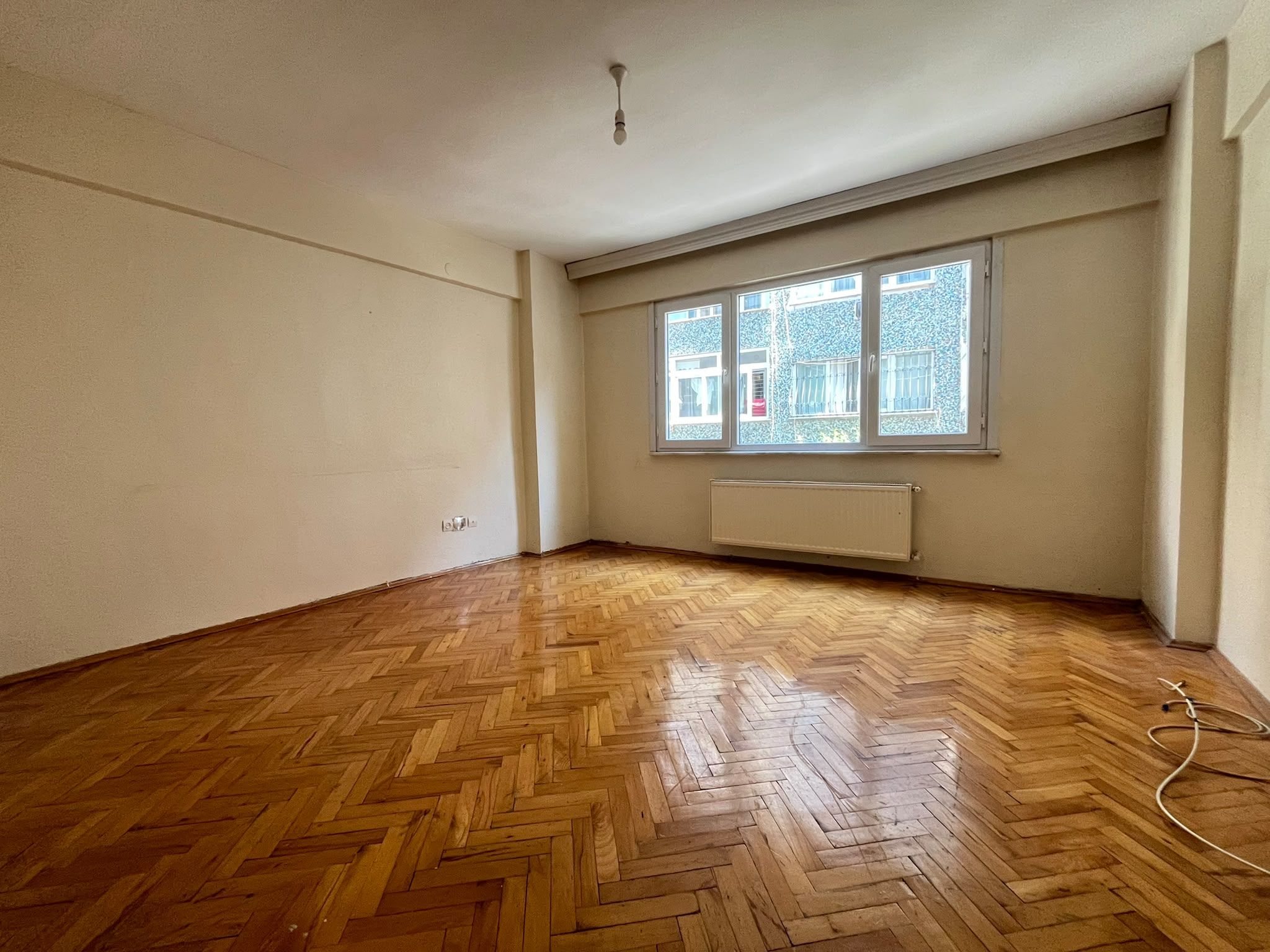 Şişli Değirmenci Sokak'ta 1+1 Daire Şişli kiralık daire vizyon gayrimenkul
