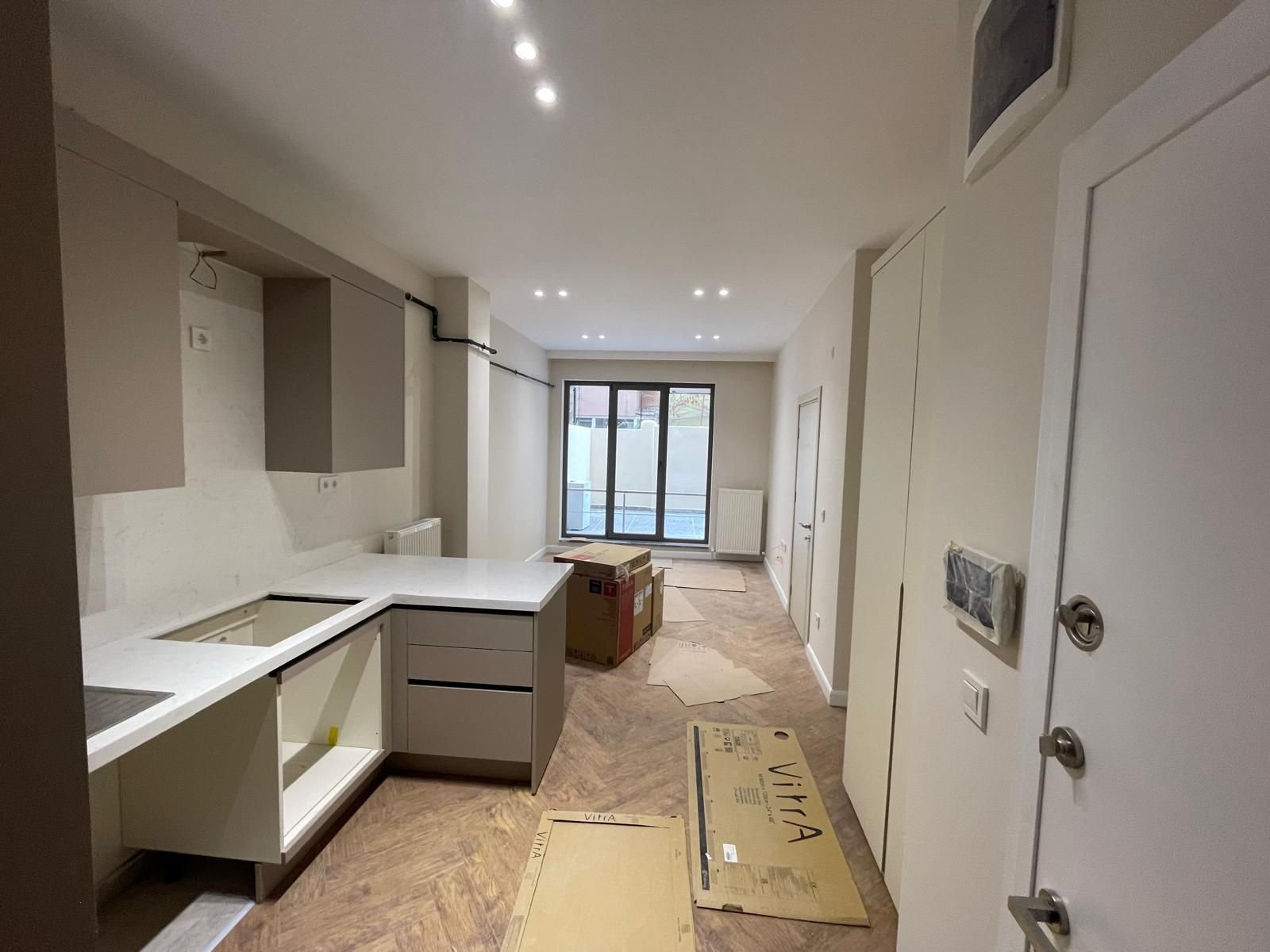 ŞİŞLİ'nin EN DEĞERLİ SOKAĞIN DA BOZKURT CADDESİN'de SIFIR BİNA DA 1+1 ASANSÖRLÜ 60m2 MUHTEŞEM BAHÇELİ ŞİŞLİ kiralık daire vizyon gayrimenkul