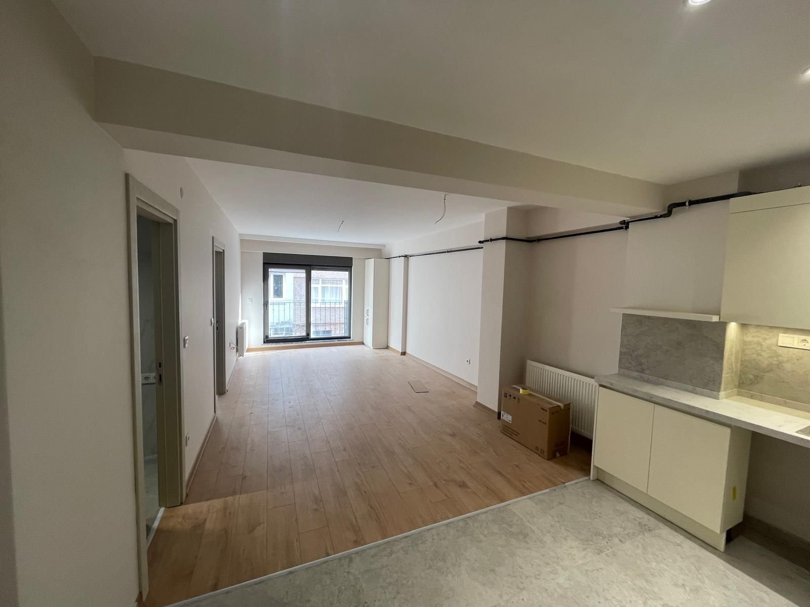 ŞİŞLİ'nin EN DEĞERLİ SOKAĞIN DA BOZKURT CADDESİN'de SIFIR BİNA DA 1+1 ASANSÖRLÜ 70m2 1.KAT ŞİŞLİ kiralık daire vizyon gayrimenkul